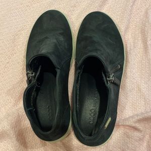 Ecco comfort sneaker bootie